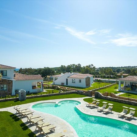 Aparthotel Enaja - Luxury Retreat Budoni Zewnętrze zdjęcie